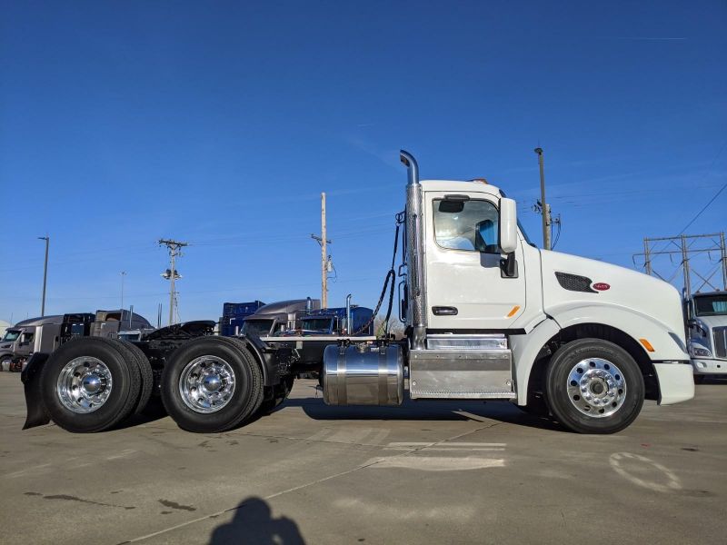 2015 PETERBILT 579 5215291523