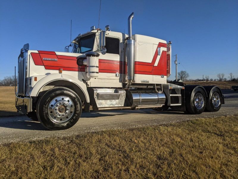 1984 KENWORTH W900B 7150200033