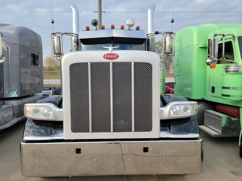 2019 PETERBILT 389 - Kansas City Peterbilt, Inc