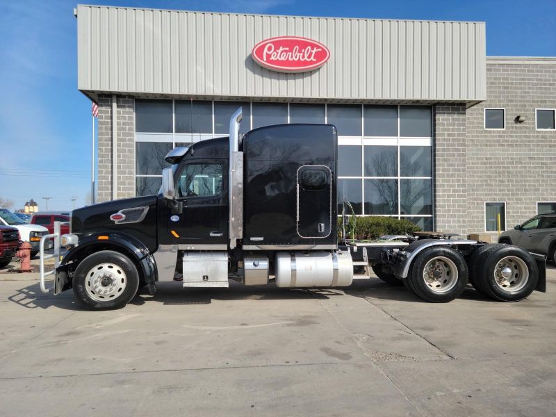 2018 PETERBILT 567 7256735299