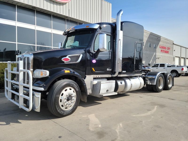 2018 PETERBILT 567 7256735363