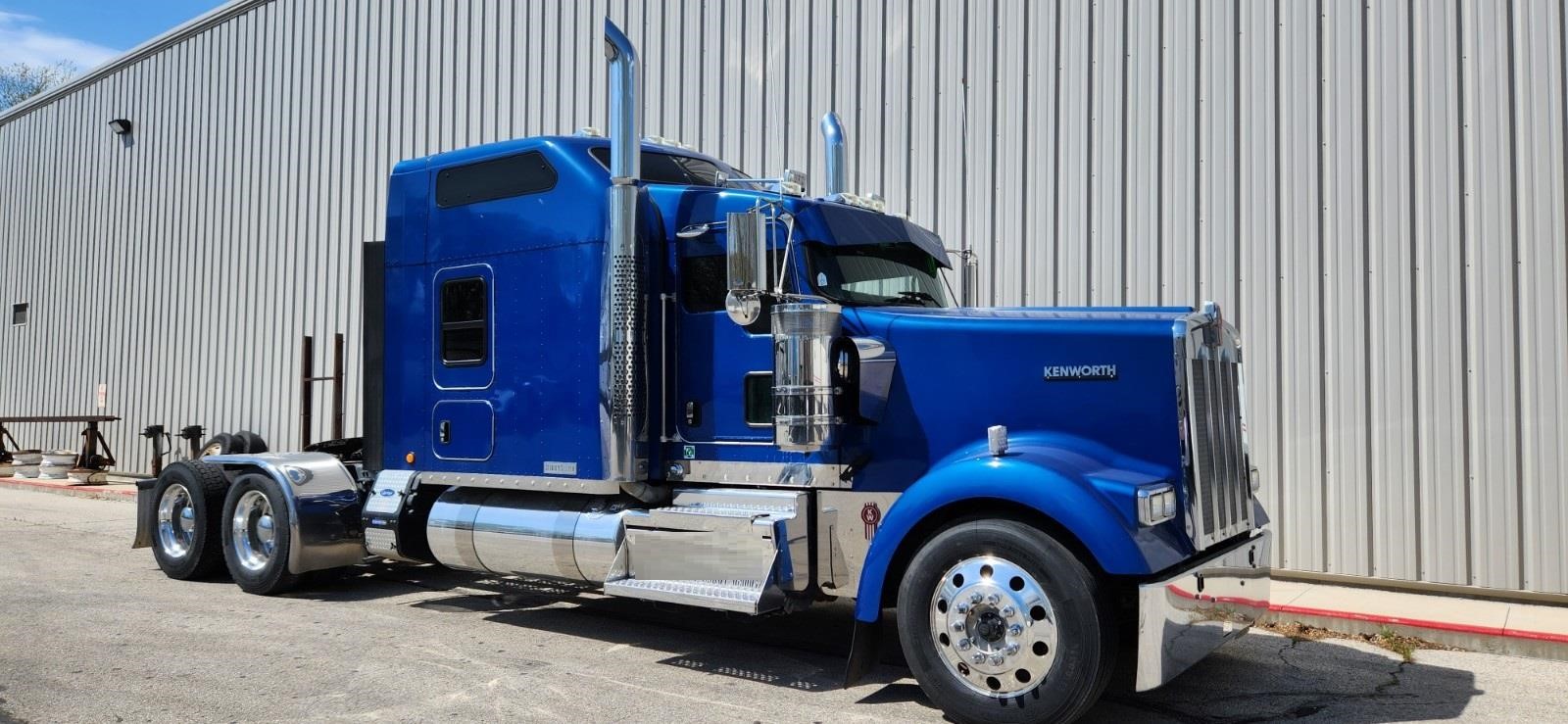 2021 KENWORTH W900L 8021133655