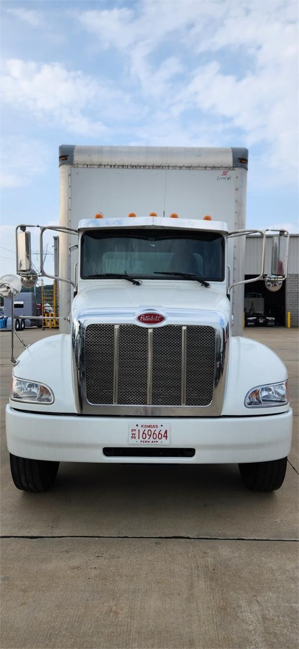 2018 PETERBILT 337 8027463282