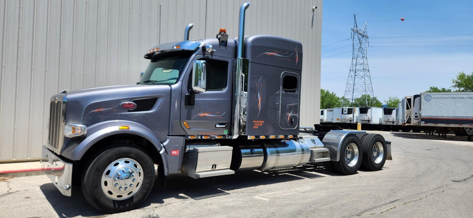 2021 PETERBILT 567 8030303298