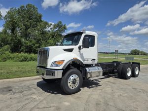 2025 PETERBILT 549 9010468294