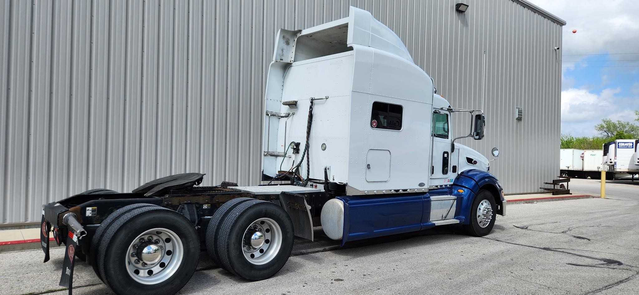 2011 PETERBILT 386 9022577452