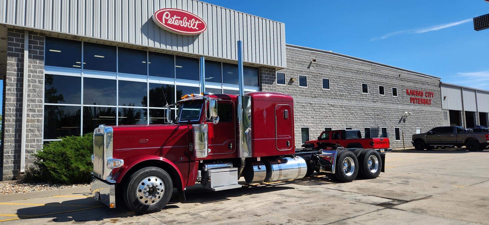 2021 PETERBILT 389 9023300803