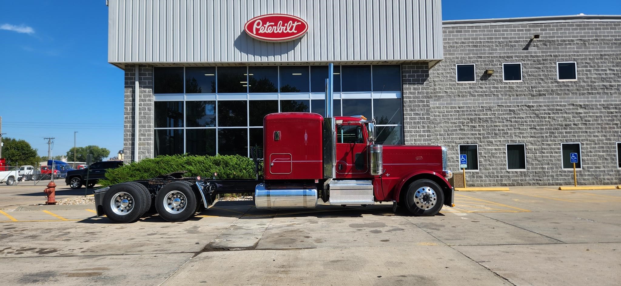 2021 PETERBILT 389 9023300823