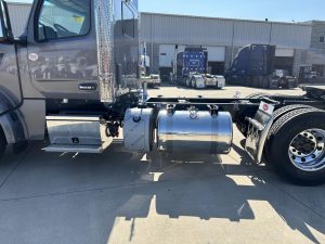 2025 PETERBILT 567 9027050441