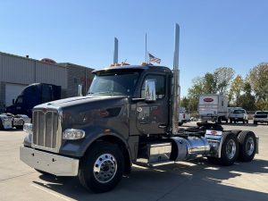 2025 PETERBILT 567 9027051513